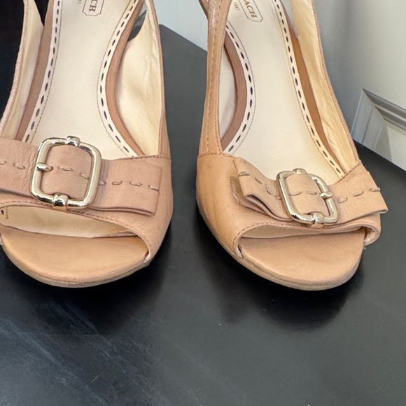 Coach Tan Slingback Heels with Buckle - Picture 4 of 9